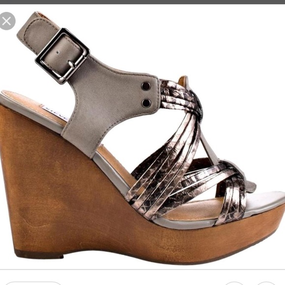 Steve Madden Womens /'Tampaa/' Wedge Shoes